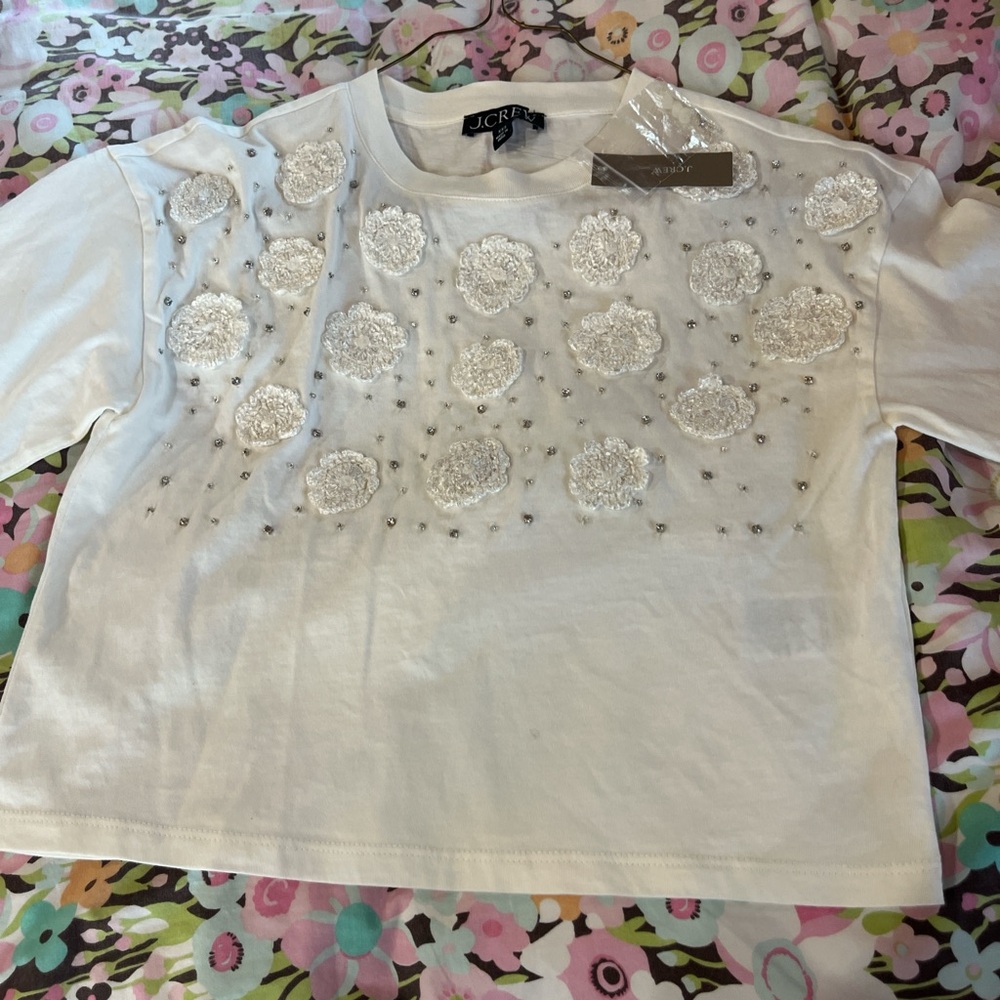 Cropped T-shirt with crochet floral appliqués from J.Crew WITH TAGS